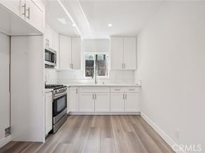11034 Scoville, Sunland (los Angeles) CA 91040