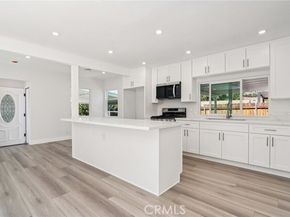 11034 Scoville, Sunland (los Angeles) CA 91040