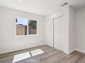 11034 Scoville, Sunland (los Angeles) CA 91040