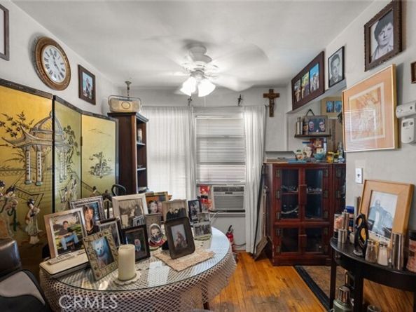 4617 Tilden Avenue, Sherman Oaks (los Angeles) CA 91403