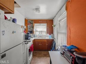 4617 Tilden Avenue, Sherman Oaks (los Angeles) CA 91403