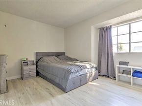 12325 Sweetbriar, Pacoima (los Angeles) CA 91331