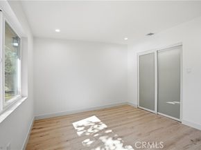 12952 Elkwood, North Hollywood (los Angeles) CA 91605