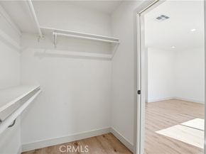 12952 Elkwood, North Hollywood (los Angeles) CA 91605