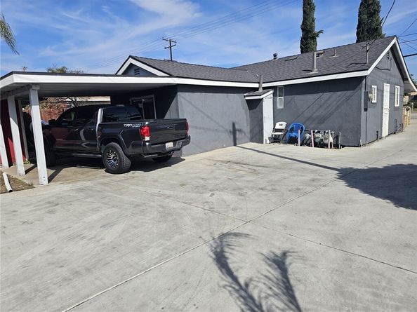 1423 S Hamilton Boulevard, Pomona CA 91766