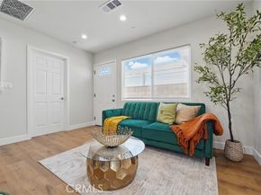 8142 Vantage Avenue, North Hollywood (los Angeles) CA 91605