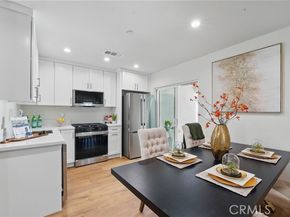8142 Vantage Avenue, North Hollywood (los Angeles) CA 91605