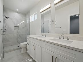 8142 Vantage Avenue, North Hollywood (los Angeles) CA 91605