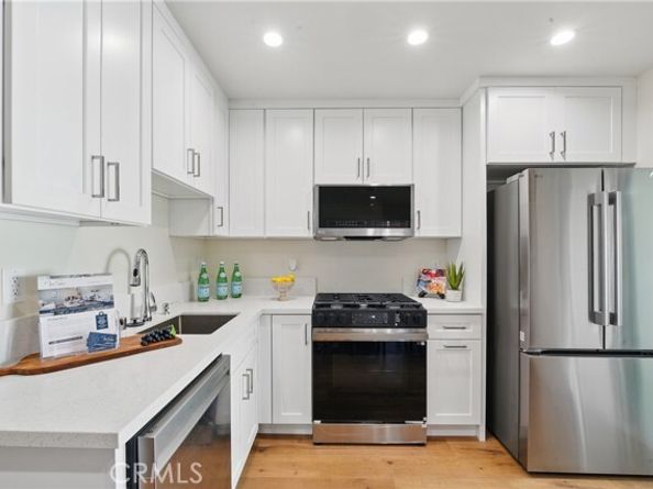 8142 Vantage Avenue, North Hollywood (los Angeles) CA 91605