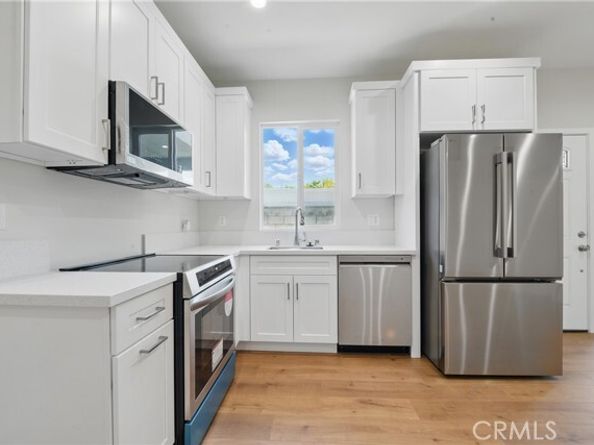 8142 Vantage Avenue, North Hollywood (los Angeles) CA 91605