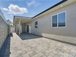 8142 Vantage Avenue, North Hollywood (los Angeles) CA 91605