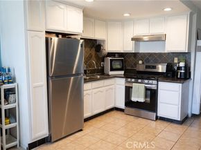 3325 Santa Fe Avenue 110, Long Beach CA 90810