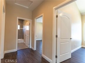 9246 Cedros Avenue 4, Panorama City (los Angeles) CA 91402