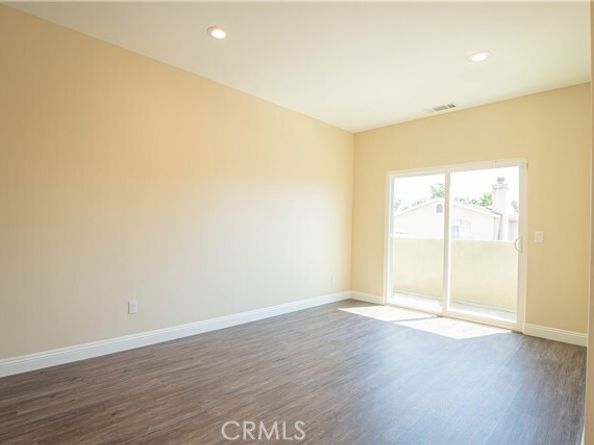 9246 Cedros Avenue 4, Panorama City (los Angeles) CA 91402