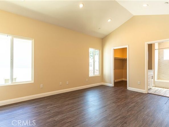 9246 Cedros Avenue 4, Panorama City (los Angeles) CA 91402