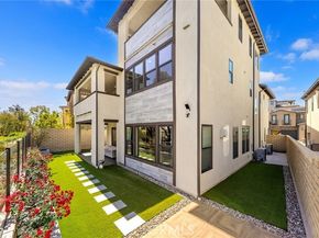 27 Alessio, Lake Forest (el Toro) CA 92630