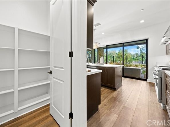 27 Alessio, Lake Forest (el Toro) CA 92630
