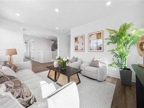 27 Alessio, Lake Forest (el Toro) CA 92630