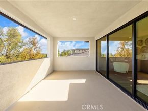 27 Alessio, Lake Forest (el Toro) CA 92630