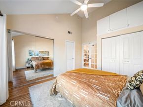 22421 Sherman Way 10, West Hills (los Angeles) CA 91307