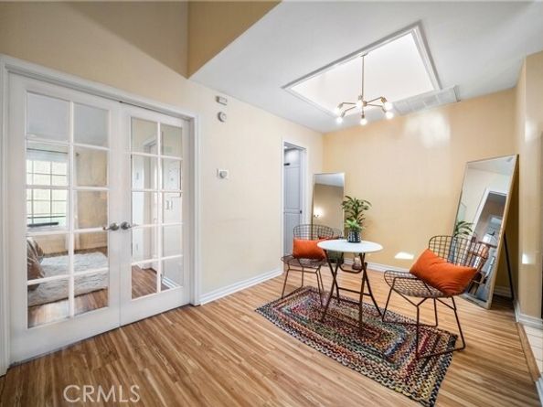 22421 Sherman Way 10, West Hills (los Angeles) CA 91307