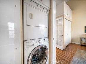 22421 Sherman Way 10, West Hills (los Angeles) CA 91307