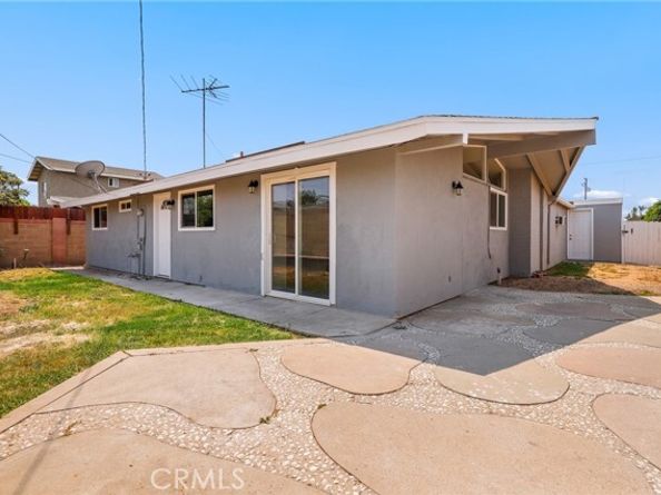 930 S Emerald Street, Anaheim CA 92804
