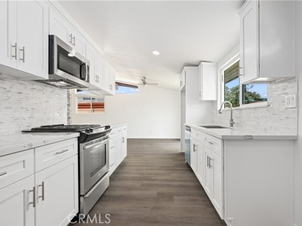 930 S Emerald Street, Anaheim CA 92804