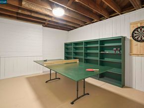 2835 Stephen Dr, Richmond CA 94803