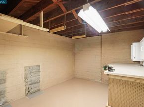 2835 Stephen Dr, Richmond CA 94803
