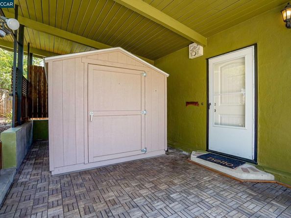 2835 Stephen Dr, Richmond CA 94803