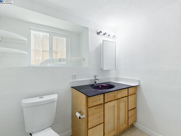 2506 Highland Ave, Oakland CA 94606