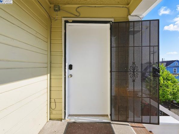 2506 Highland Ave, Oakland CA 94606