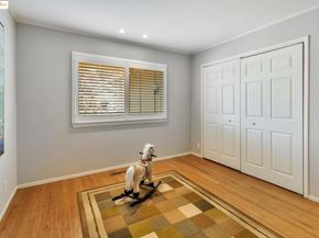 62 Warfield Dr, Moraga CA 94556