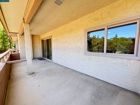 4033 Terra Granada Dr 3B, Walnut Creek CA 94595