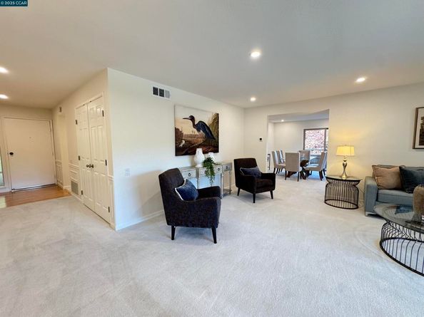 4033 Terra Granada Dr 3B, Walnut Creek CA 94595