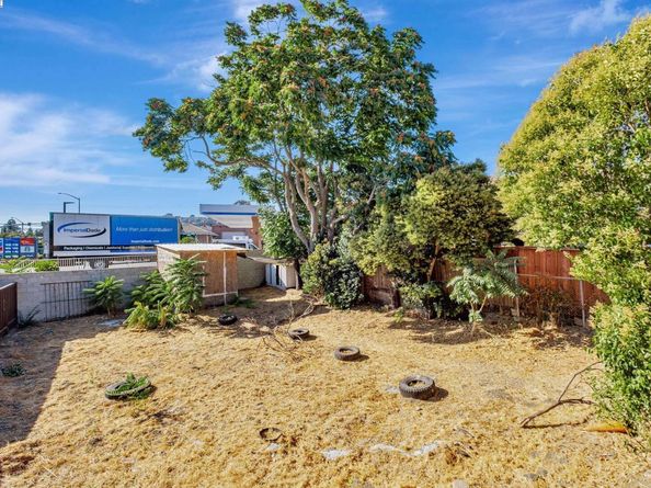 118 Sycamore St, Fremont CA 94536