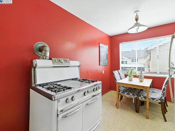1677 Johnson St, San Leandro CA 94577