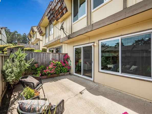 2751 Duhallow Way, South San Francisco CA 94080