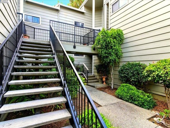 2437 Sebastopol Ln 4, Hayward CA 94542