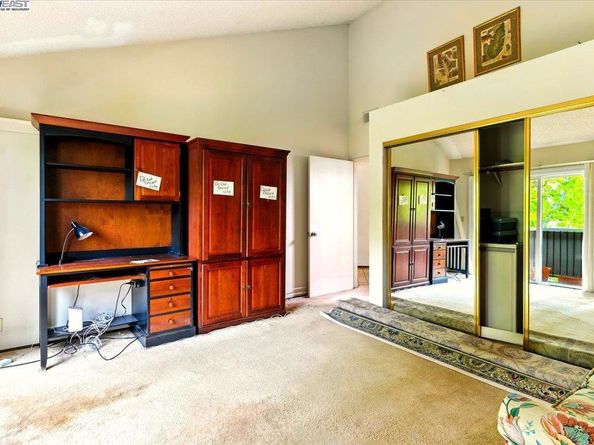 2437 Sebastopol Ln 4, Hayward CA 94542