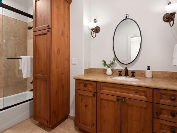 147 Camellia Ln, Lafayette CA 94549