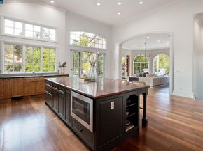 147 Camellia Ln, Lafayette CA 94549