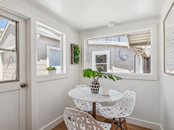 4712 Tompkins Avenue, Oakland CA 94619