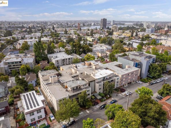 360 Vernon ST APT 205, Oakland CA 94610