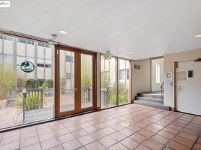 360 Vernon ST APT 205, Oakland CA 94610