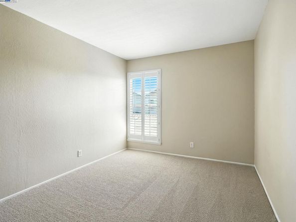 727 Sandpiper Cmn, Livermore CA 94551