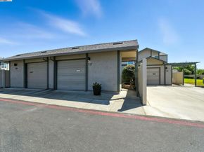 727 Sandpiper Cmn, Livermore CA 94551