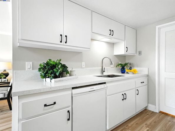 727 Sandpiper Cmn, Livermore CA 94551