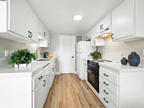 727 Sandpiper Cmn, Livermore CA 94551